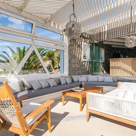 Delta - Heated Pool Option - Mg Mykonos Villa *
