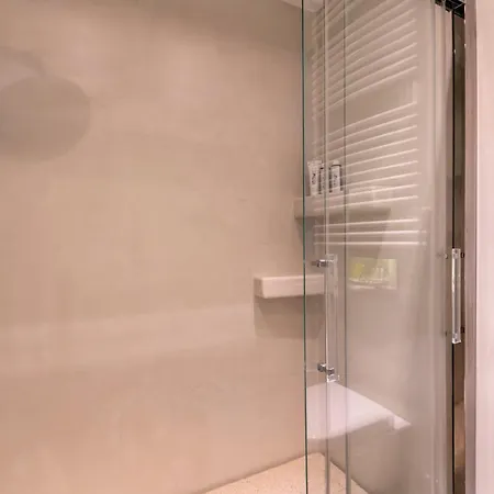 Delta - Mg Mykonos Орнос